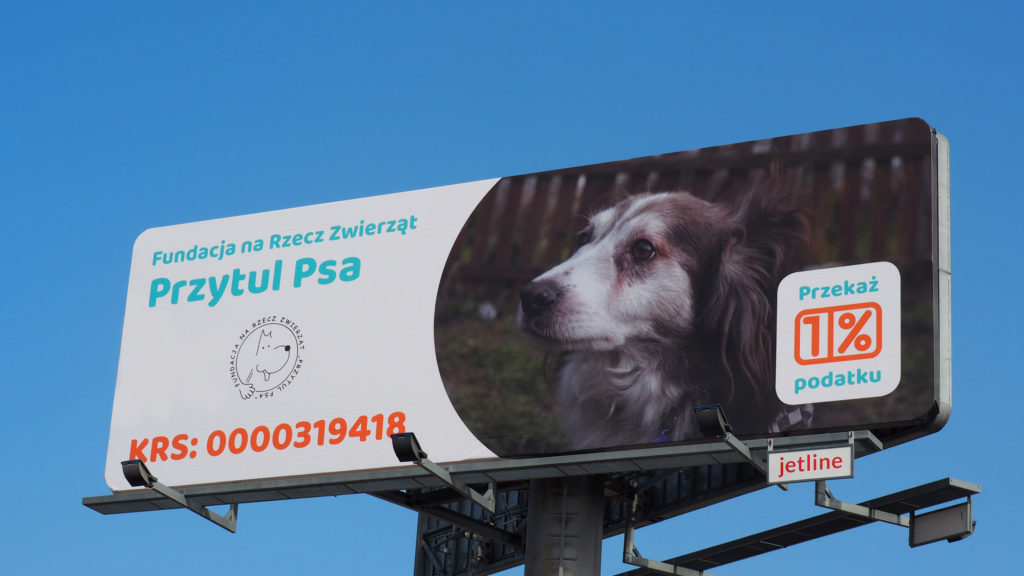 billboardy przytul psa